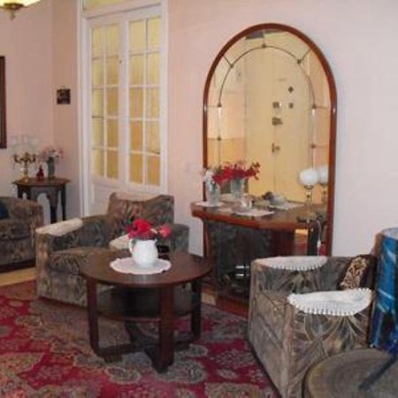 Hostal Del Mar Madrid Bagian luar foto